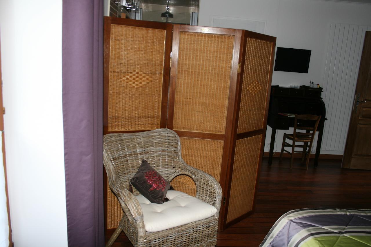 Au Relais De Chaussy Bed & Breakfast Phòng bức ảnh